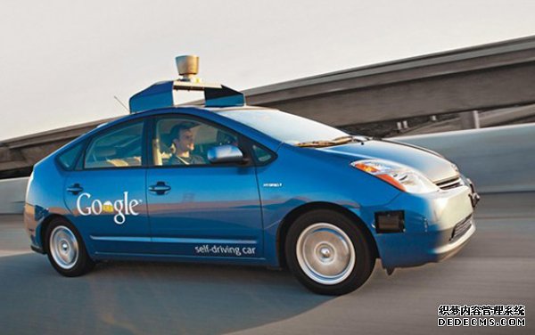 google-self-driving-car-highway-640x353